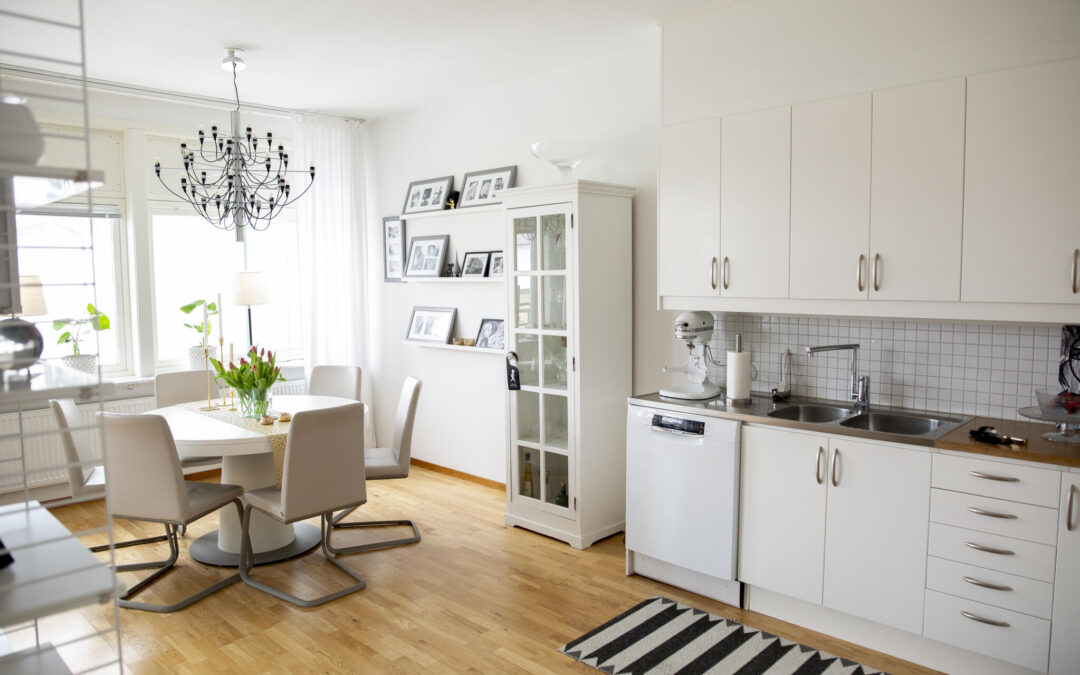 Tips för att hålla din lägenhet sval i sommar